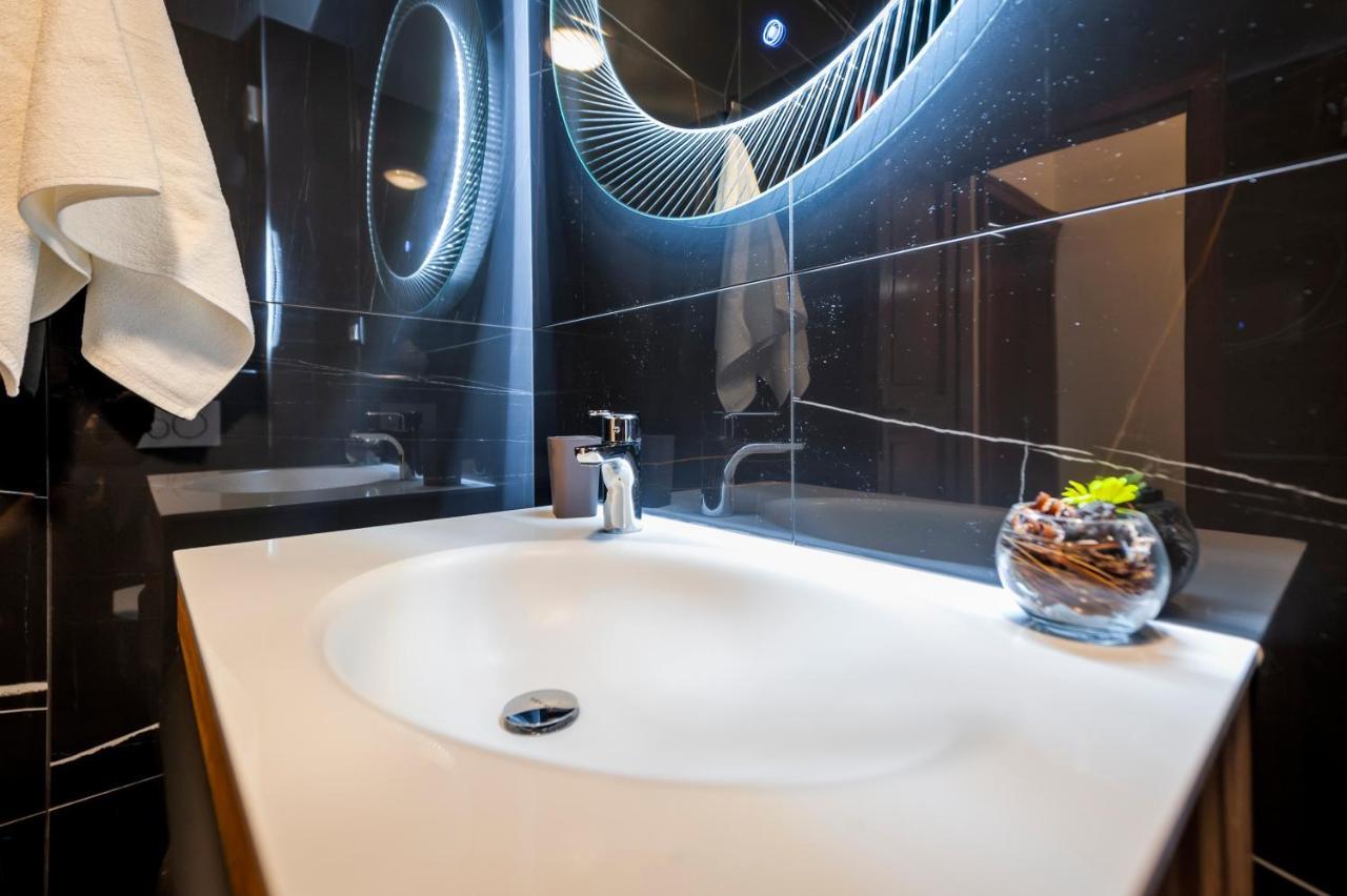 Guesthouse Santin Ровинь Экстерьер фото