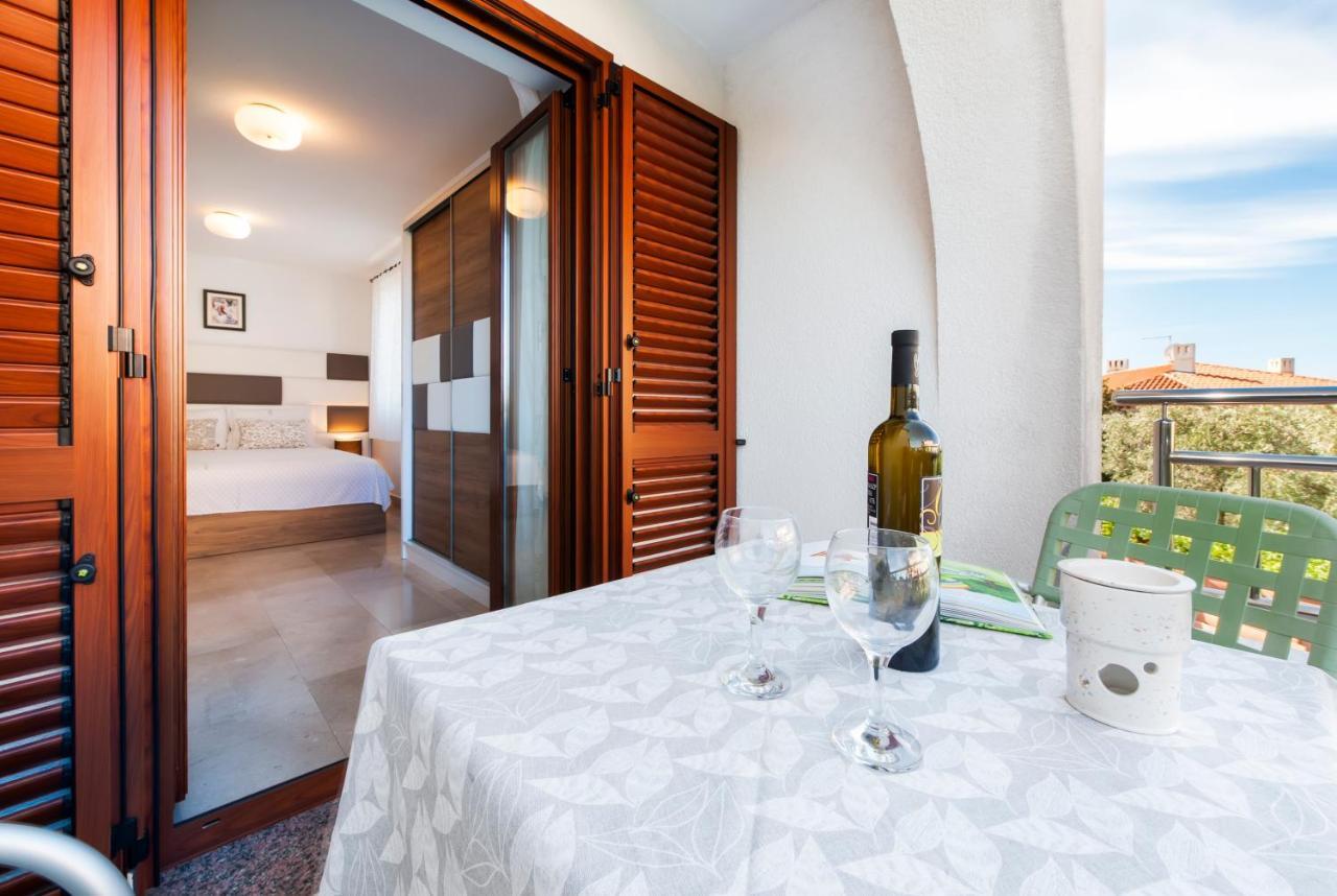 Guesthouse Santin Ровинь Экстерьер фото