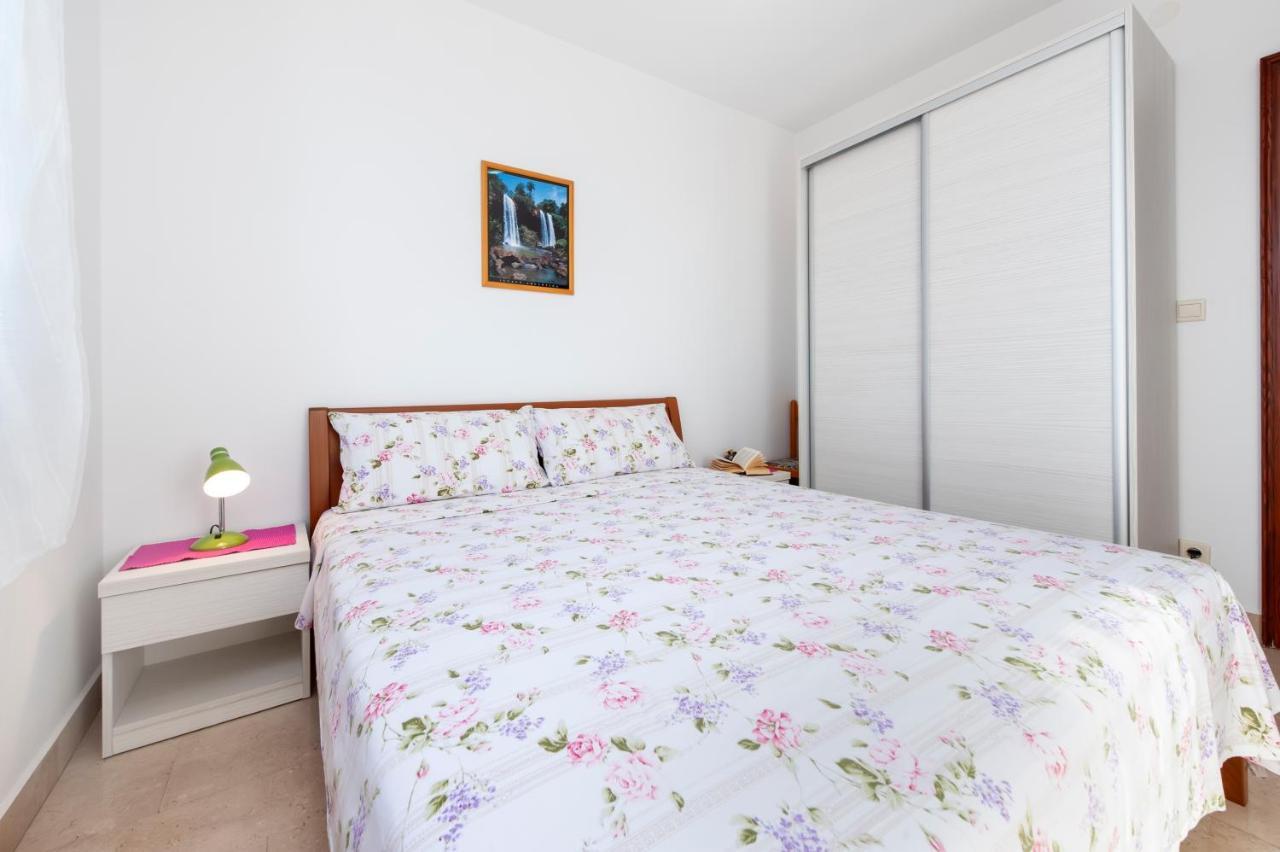 Guesthouse Santin Ровинь Экстерьер фото